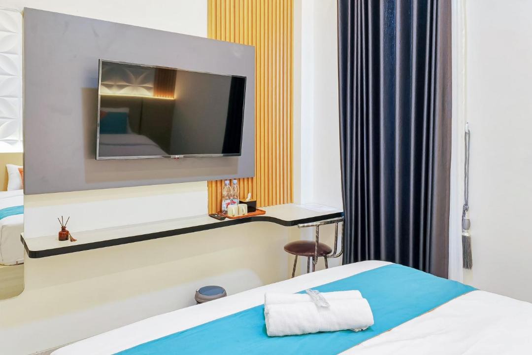 Tegal Hotel | Sans Stay Syariah Alesa Home Tegal