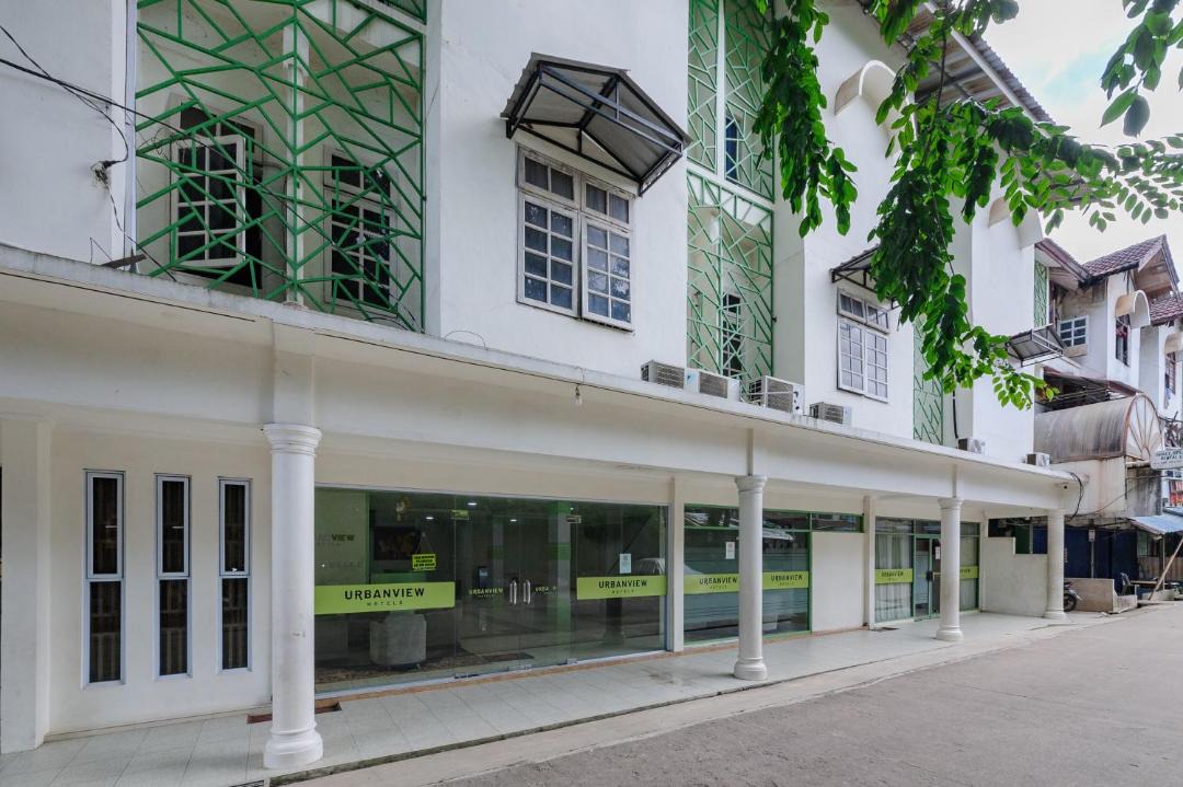 Lubuk Baja Hotel | Urbanview Hotel Kansa near Harbour Bay Batam by RedDoorz