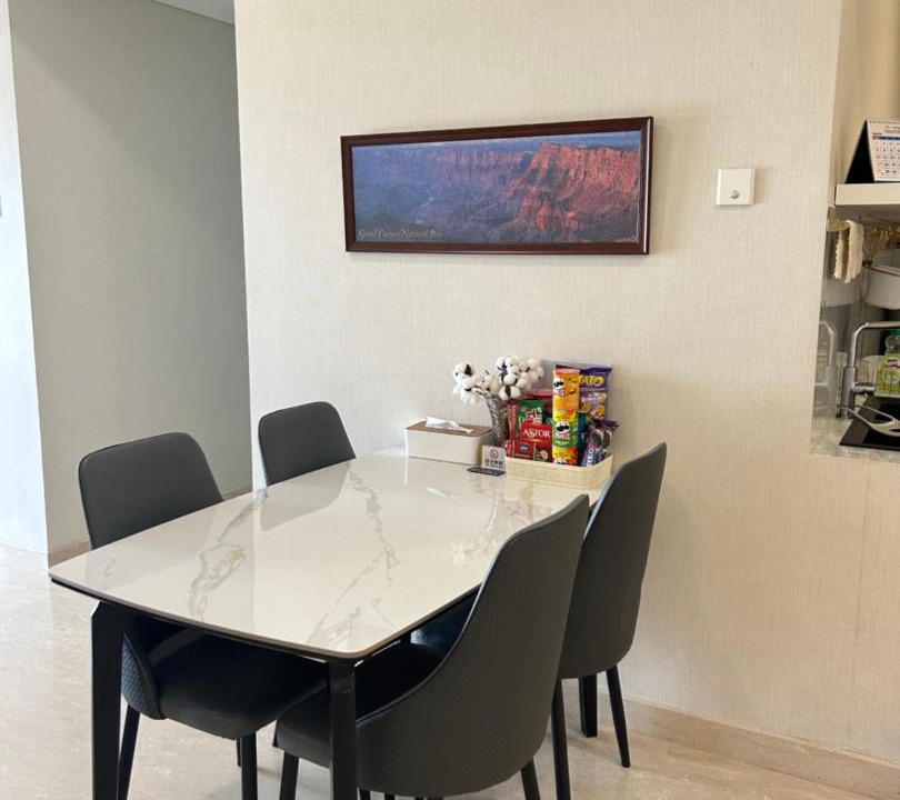 Medan Apartment | Podomoro Delipark Apartemen CozyCrowd Empire Tower 4BR 3 King and 1 single bed Medan - 110m