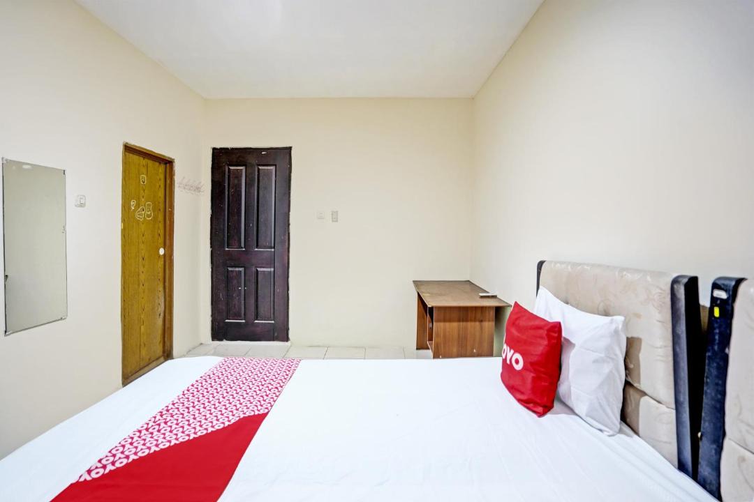 Surabaya Hotel | OYO Life 93111 Garden Homestay 2 Merlion