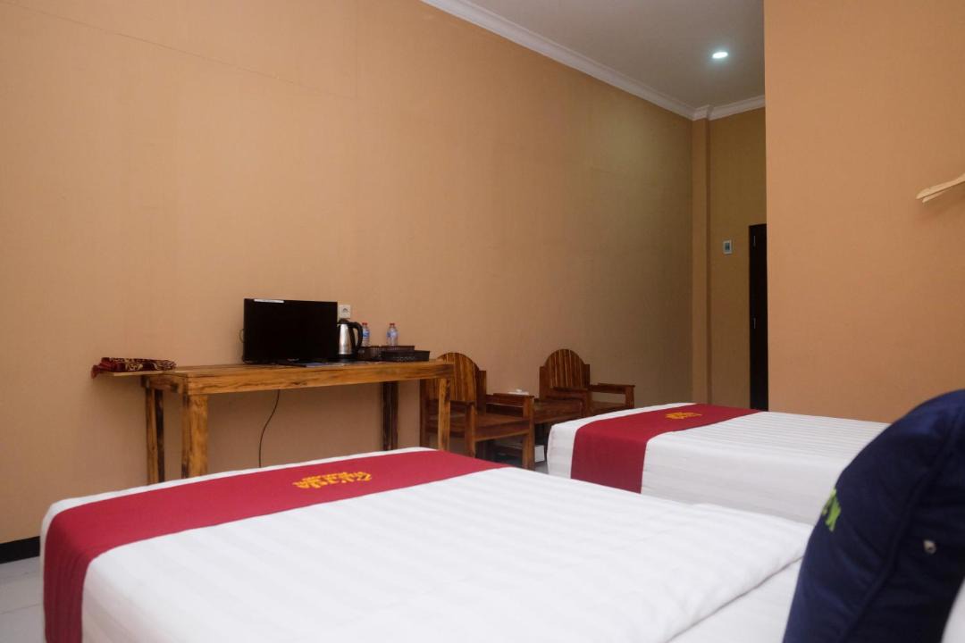 Pemalang Hotel | Urbanview Hotel LTefa Pemalang