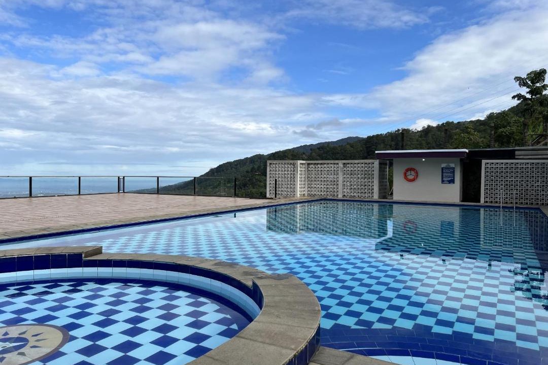 Ciloto Hotel | Alinson Sunset Hill