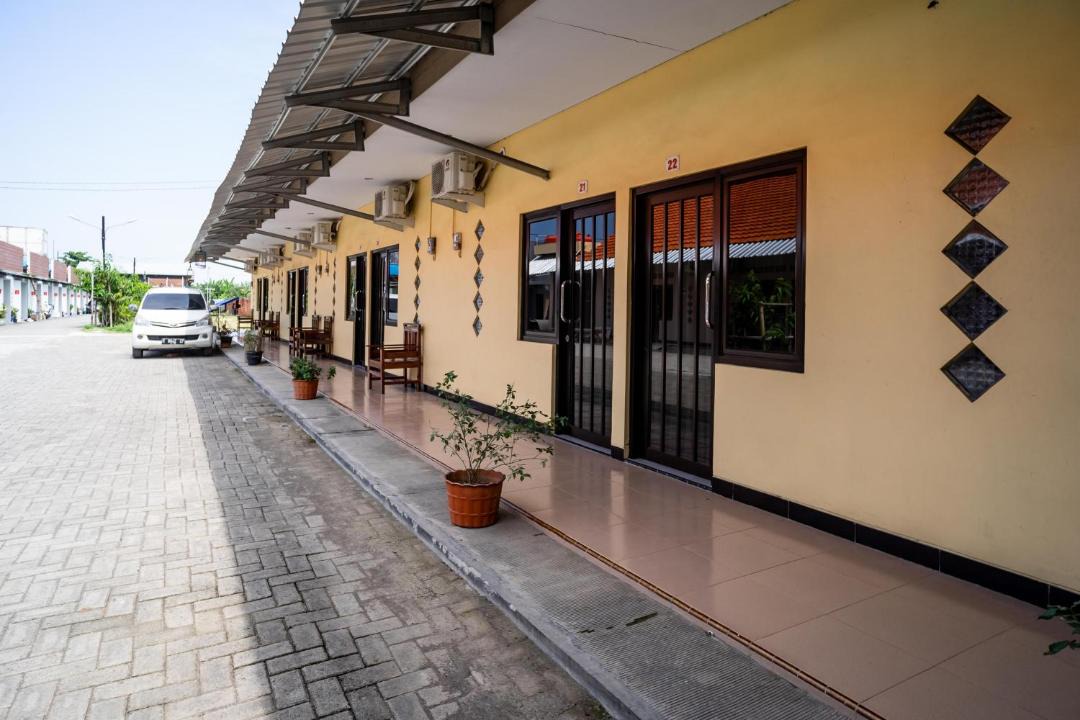 Tegal House | Sitiinggil Syariah RedPartner
