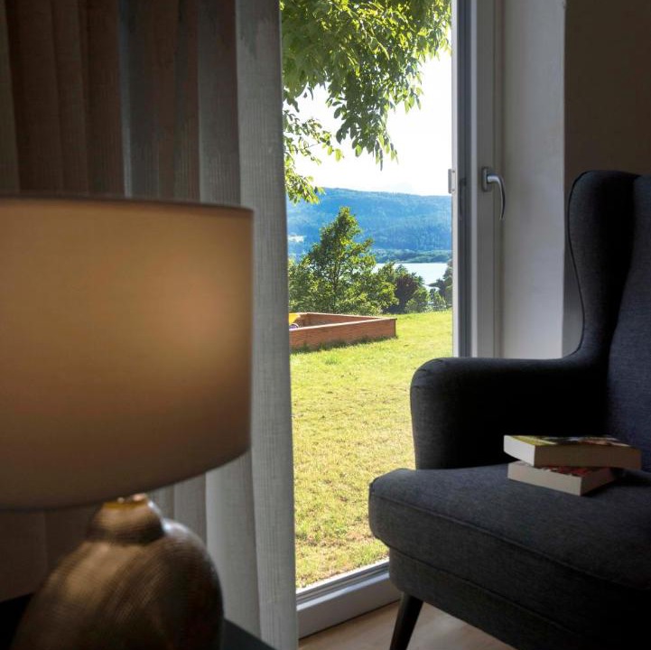 Keutschach am See Apartment | Große Ferienwohnung mit Seeblick nahe Wörthersee Ideal für Familien & Gruppen