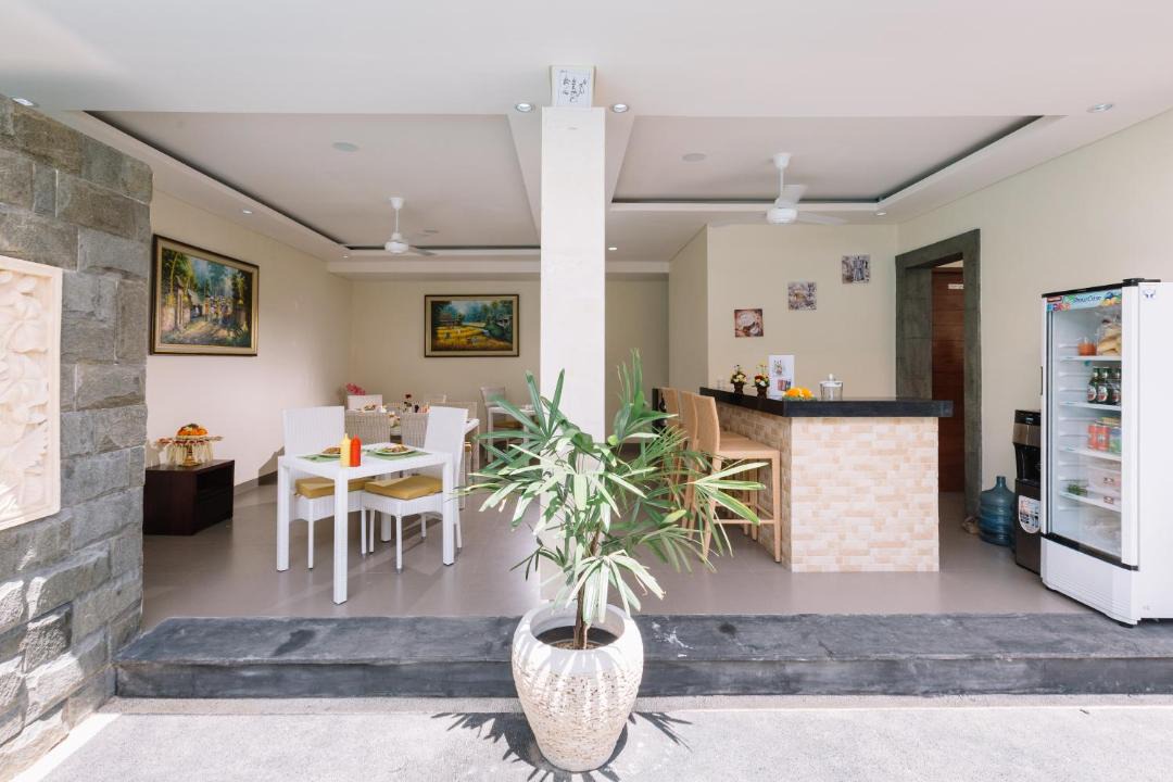 Kuta Selatan Hotel | Kubu Benoa Guest House