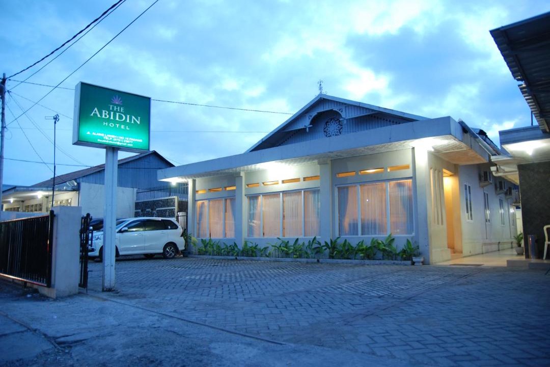 Padang Hotel | The Abidin Hotel Syari'ah