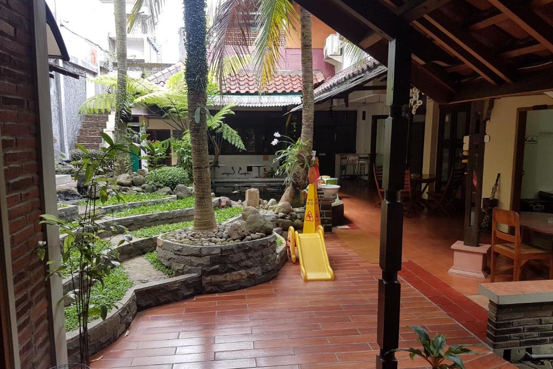 Dinoyo House | Peye Guesthouse
