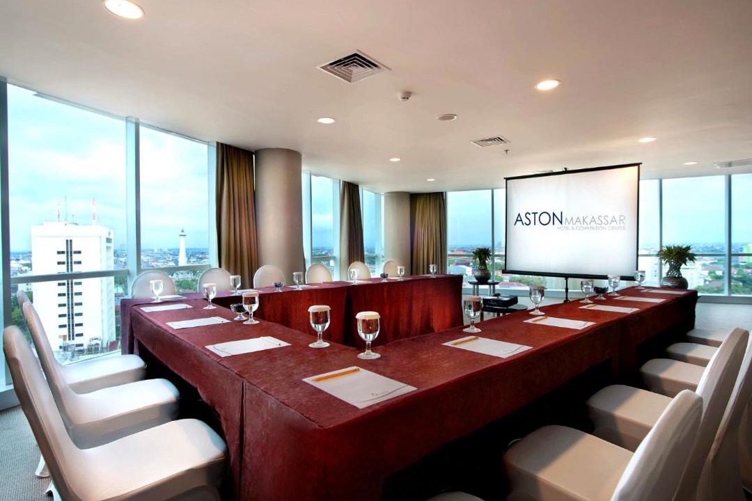Makassar Hotel | Aston Makassar Hotel & Convention Center