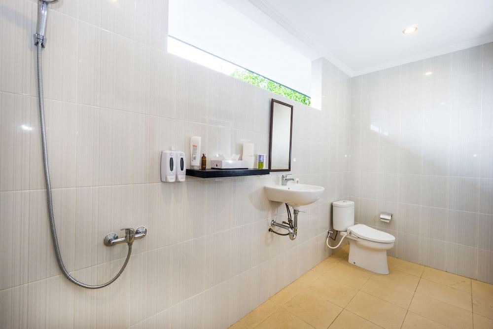 Photo of Bathroom in Jungut Batu