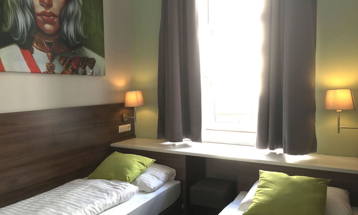 Photo of Bedroom in City Centre Salzburg