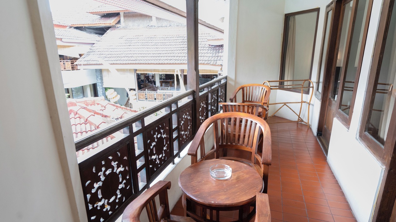 Photo of Bedroom in Kartika Plaza