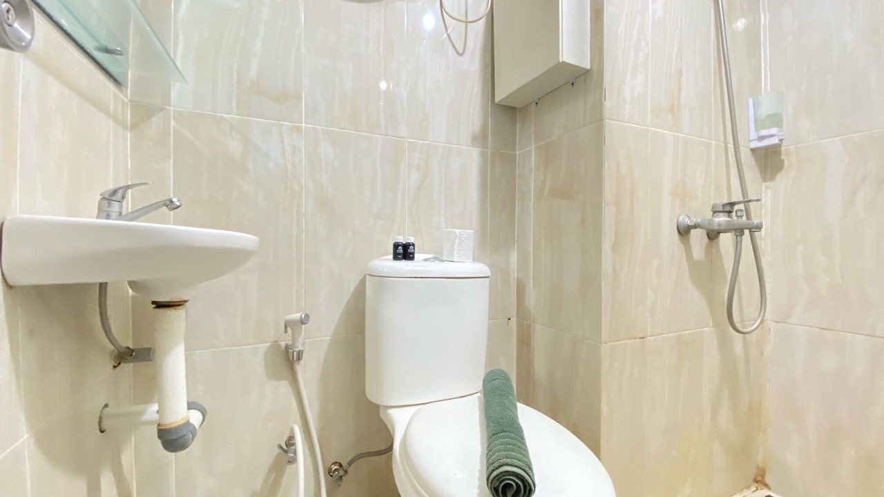 Photo of Bathroom in Malabar