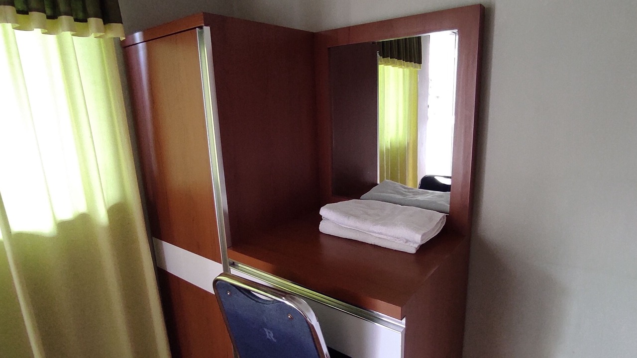Photo of Bedroom in Enrekang