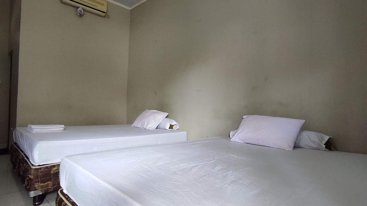 Photo of Bedroom in Enrekang