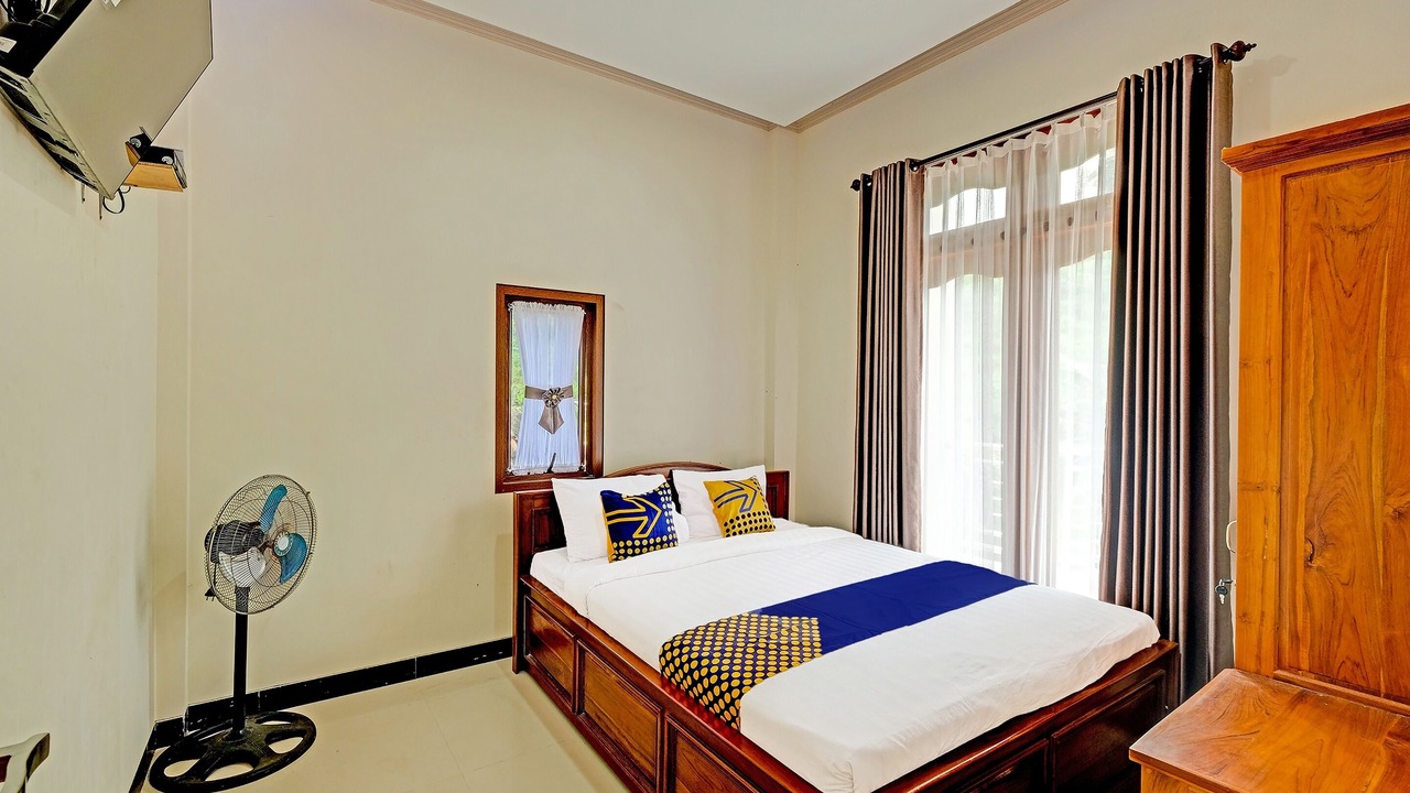 Photo of Bedroom in Bulukerto