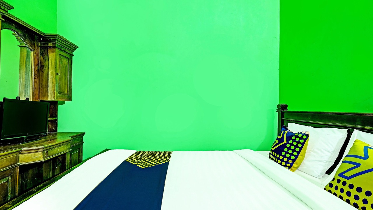 Photo of Bedroom in Bulukerto