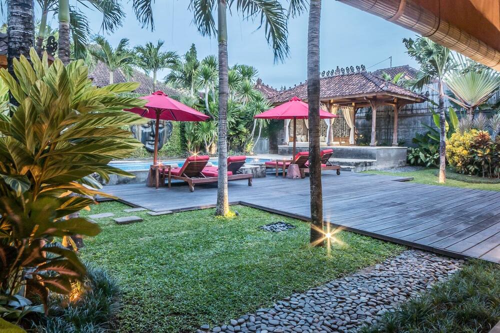 Photo of Outdoor in Padangsambian Klod