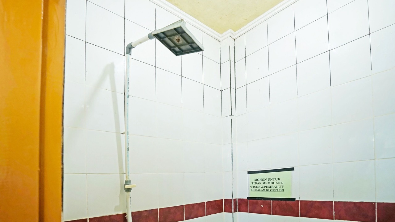 Photo of Bathroom in Sukarami