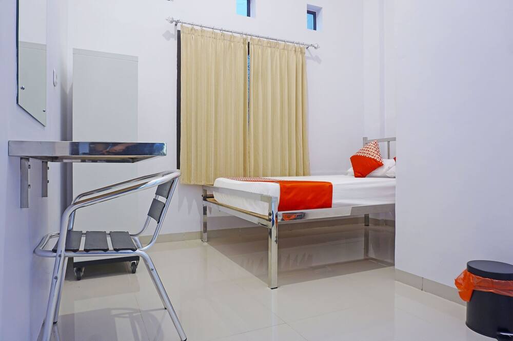 Photo of Bedroom in Makassar