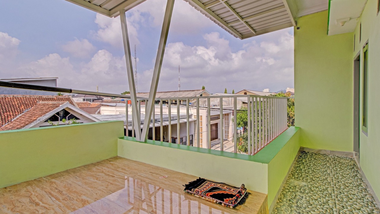 Photo of Patio Balcony in Bandar Lampung