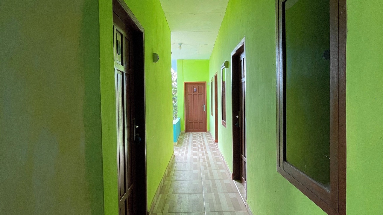 Photo of Others in Cempae