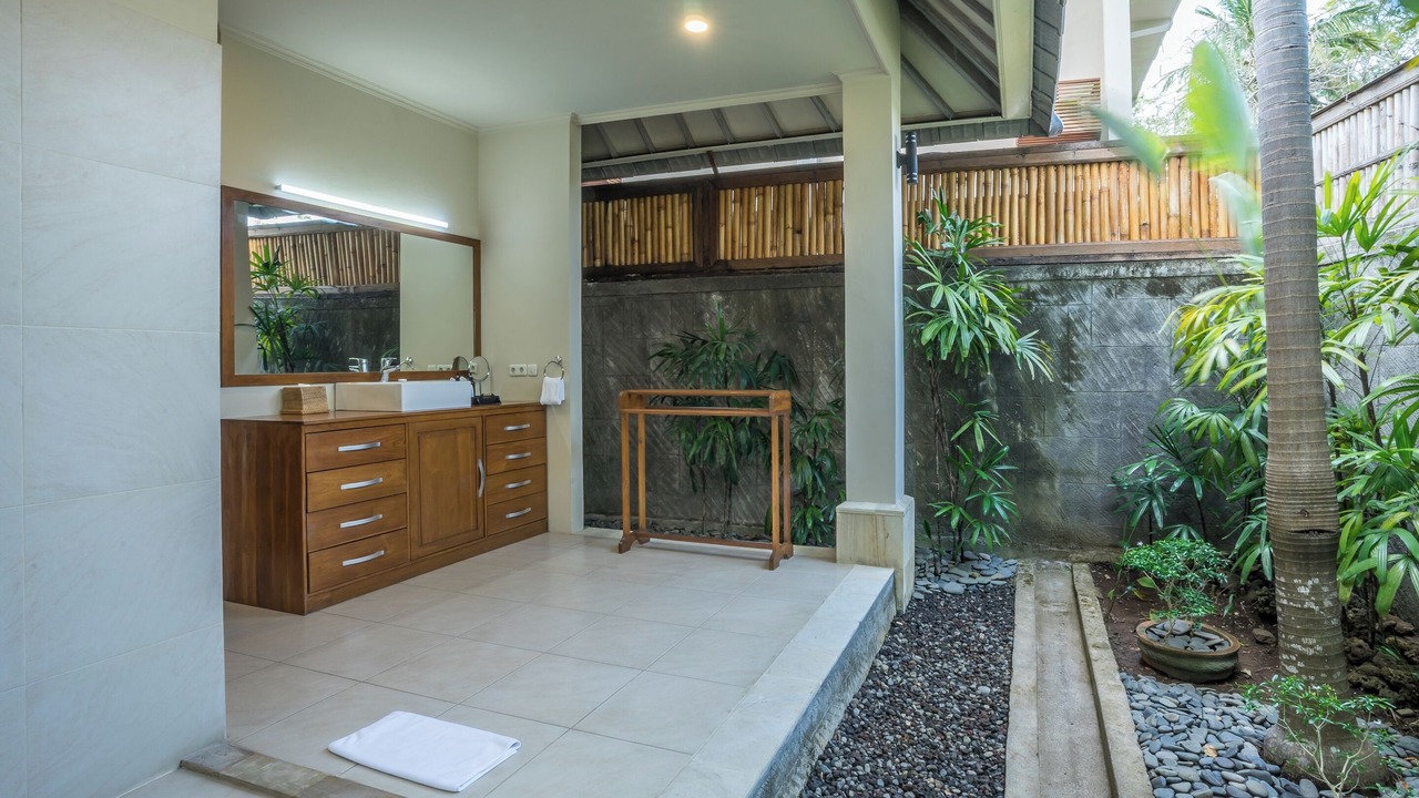Photo of Bathroom in Lovina