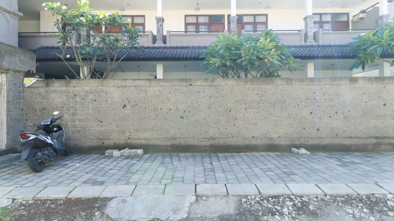 Photo of Others in Kartika Plaza