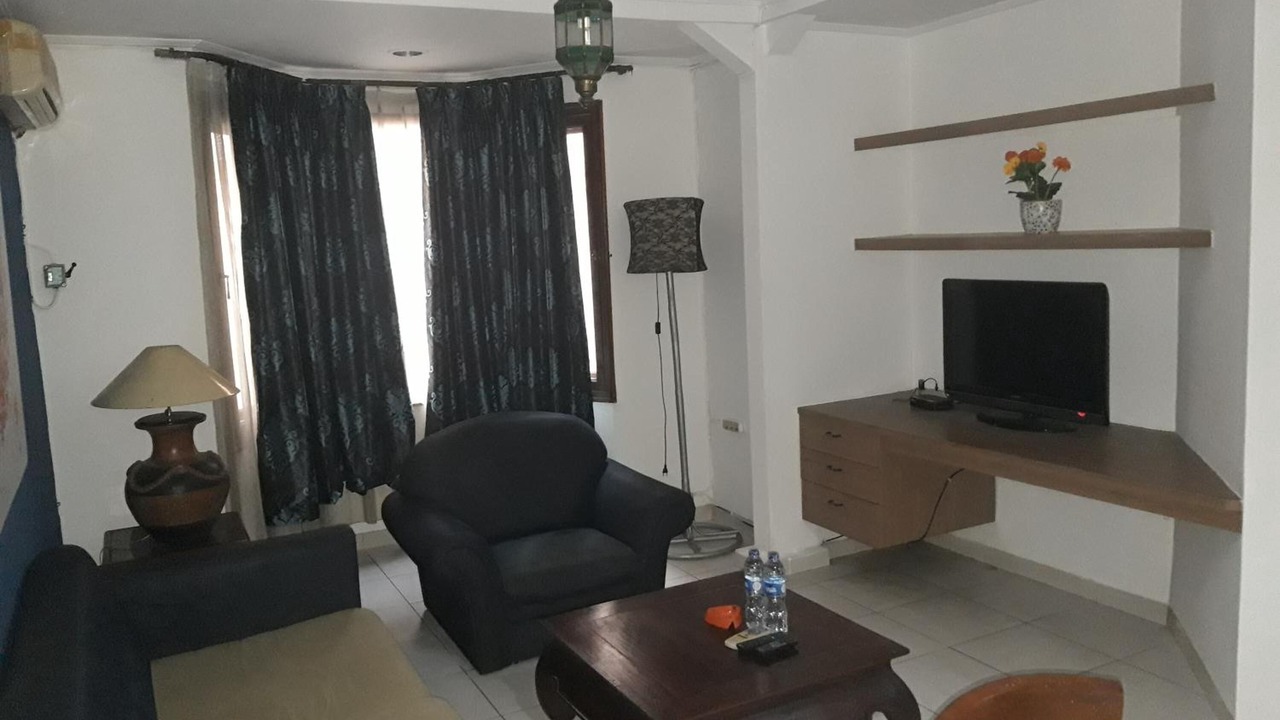 Photo of Livingroom in Mampang Prapatan