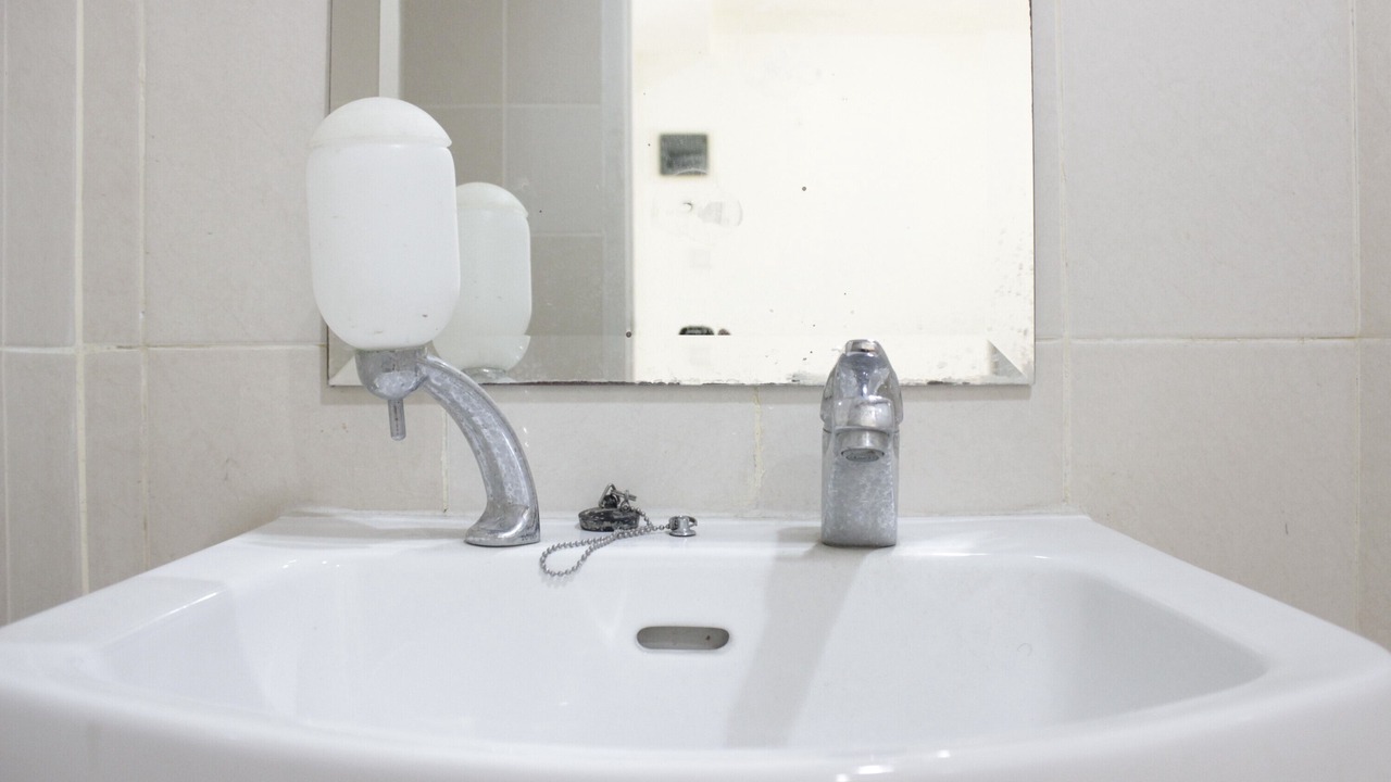 Photo of Bathroom in Hegarmanah