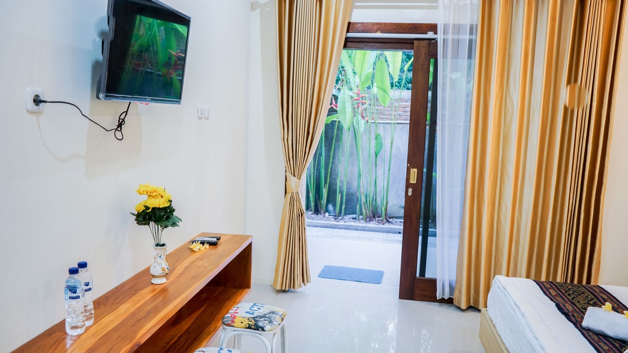 Photo of Bedroom in Selong Belanak