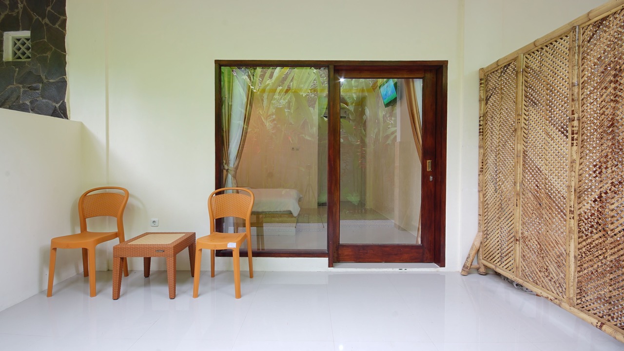 Photo of Patio Balcony in Selong Belanak