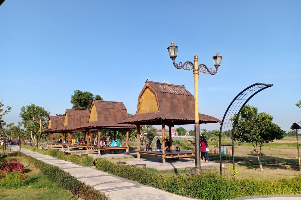 Photo of Others in Praya
