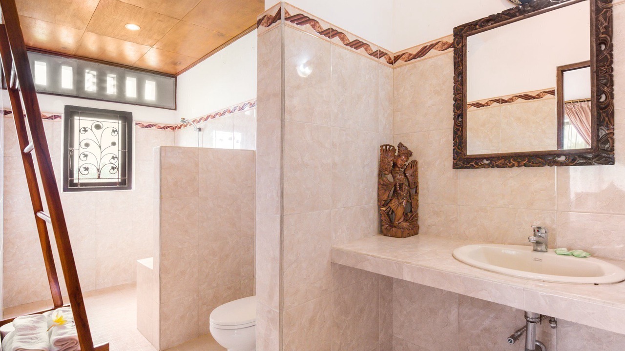 Photo of Bathroom in Pejeng Kawan