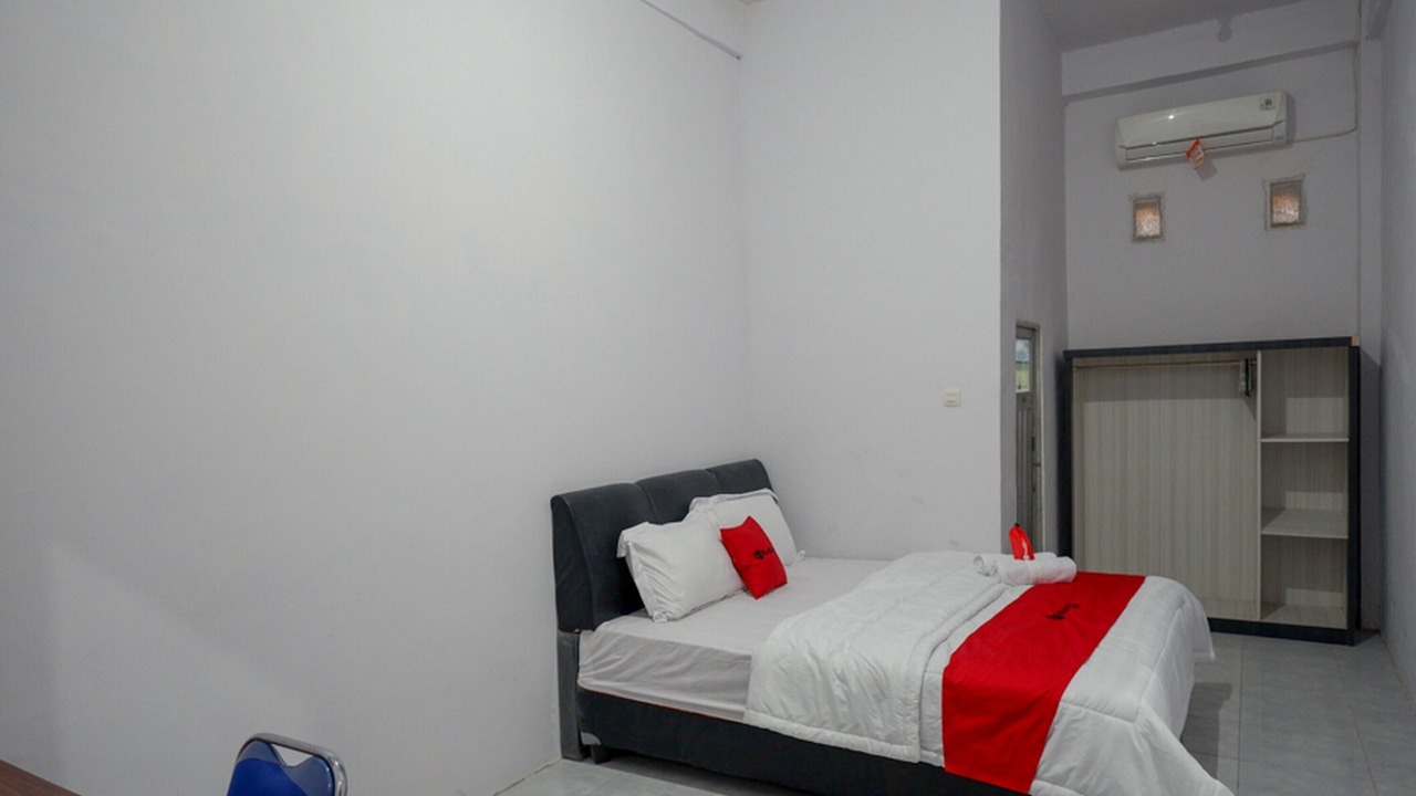Photo of Bedroom in Mamuju