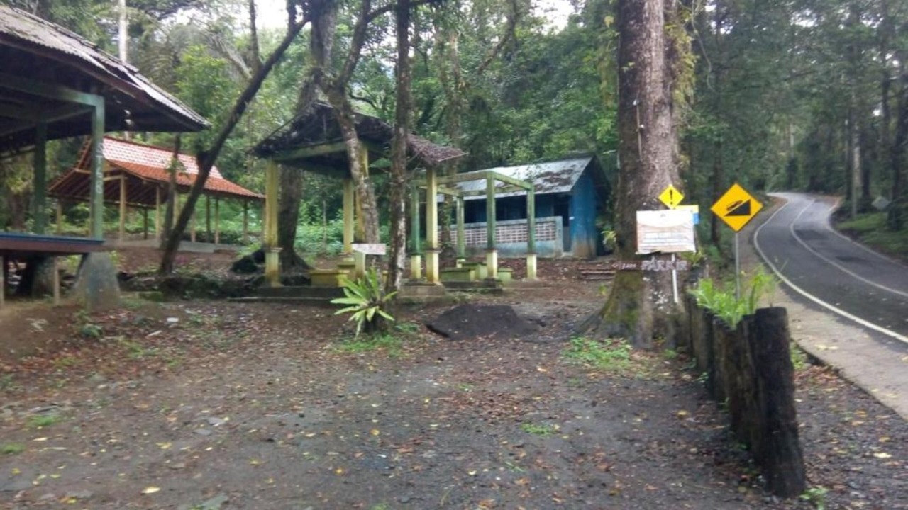 Photo of Outdoor in Tamansuruh