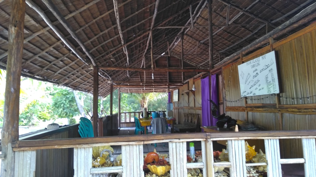 Photo of Patio Balcony in Pulau Fam
