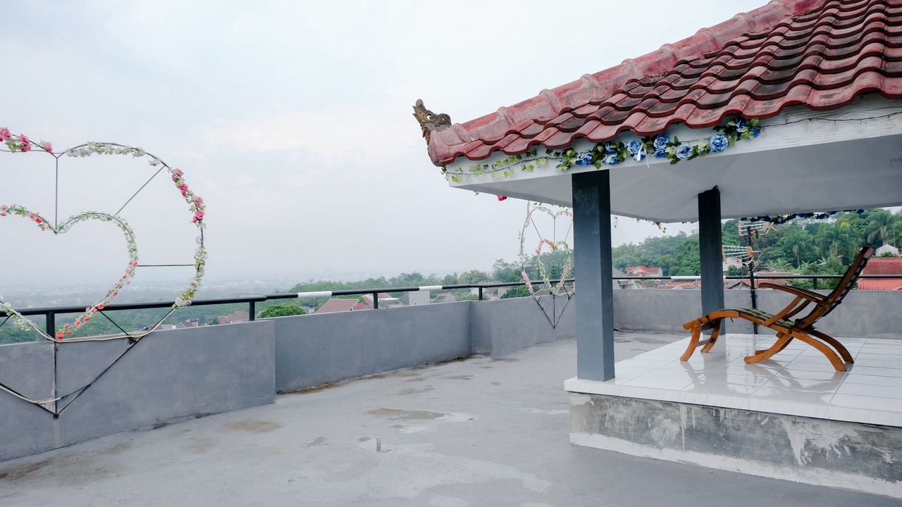 Photo of Patio Balcony in Malang