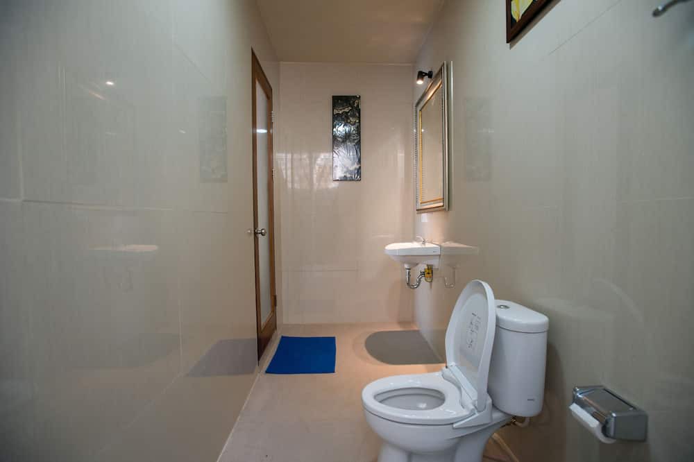 Photo of Bathroom in Lodtunduh