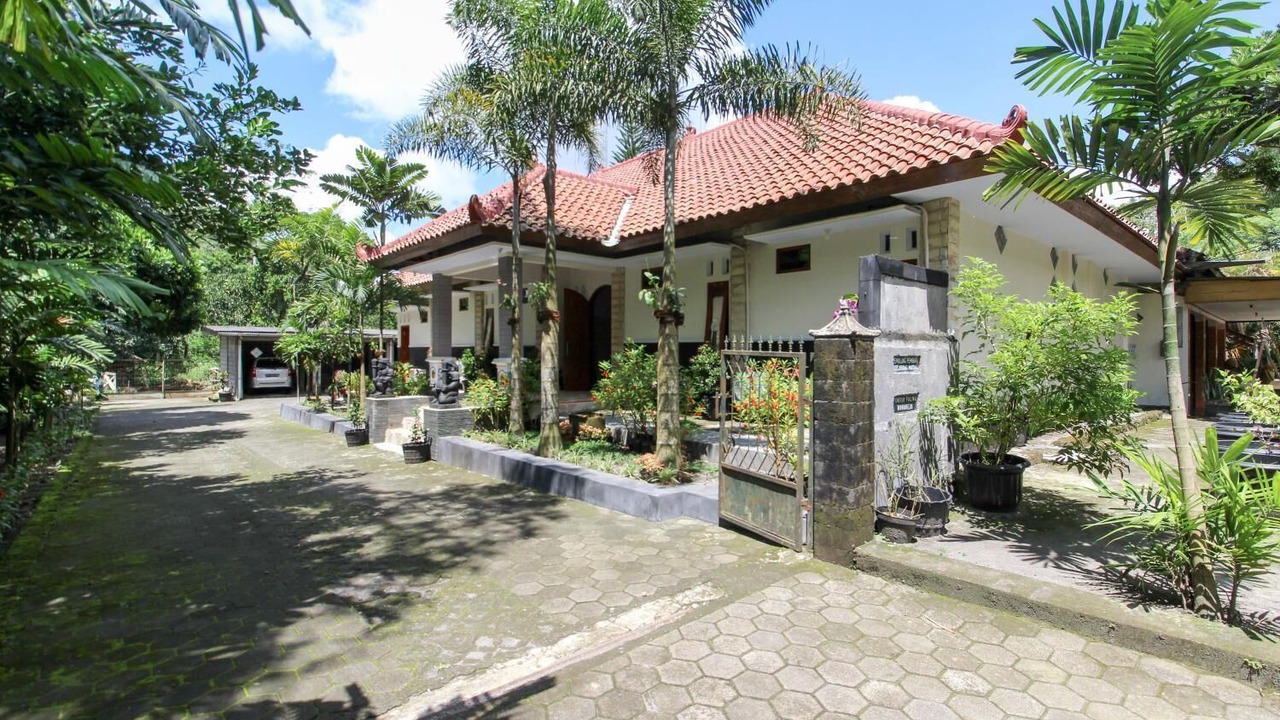 Photo of Outdoor in Pakem