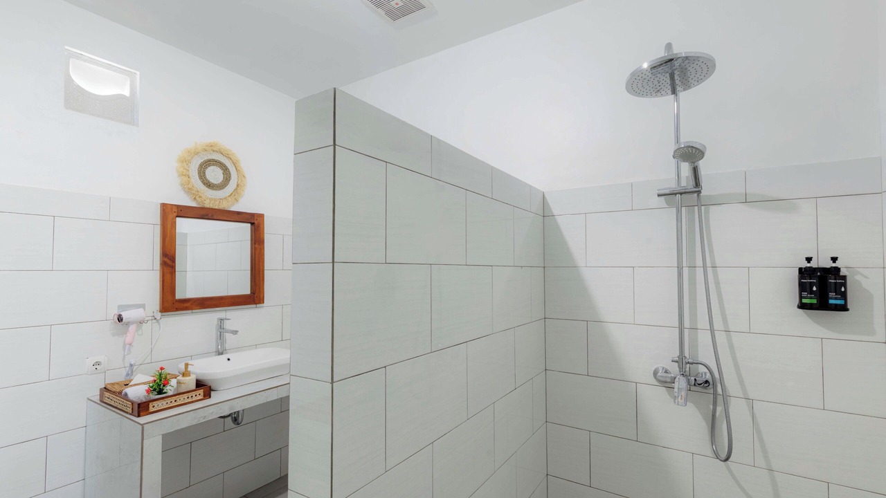 Photo of Bathroom in Ceningan Island