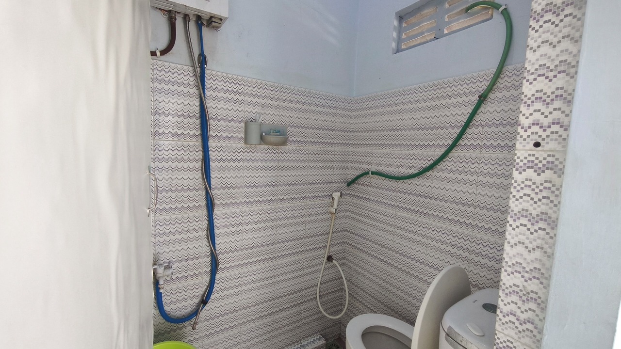 Photo of Bathroom in Dinoyo