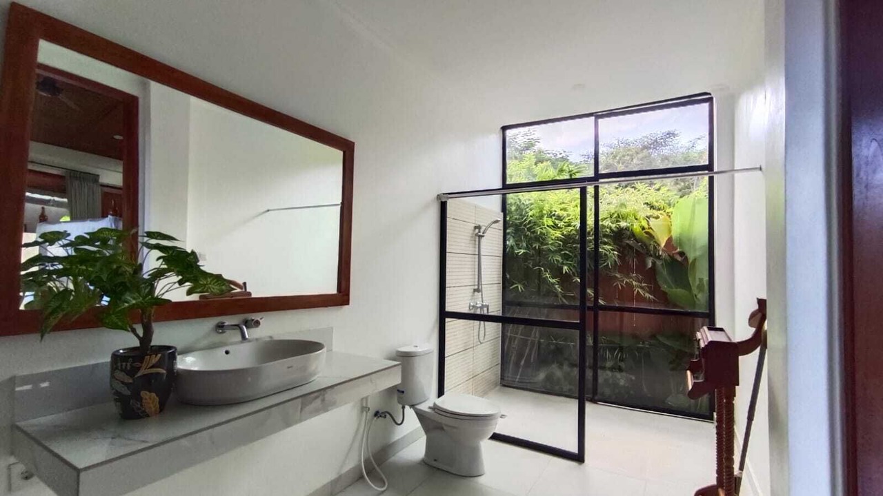Photo of Bathroom in Banjartegehe