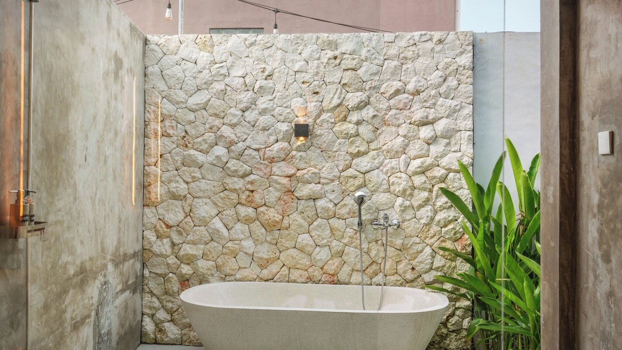 Photo of Bathroom in Sunset Road