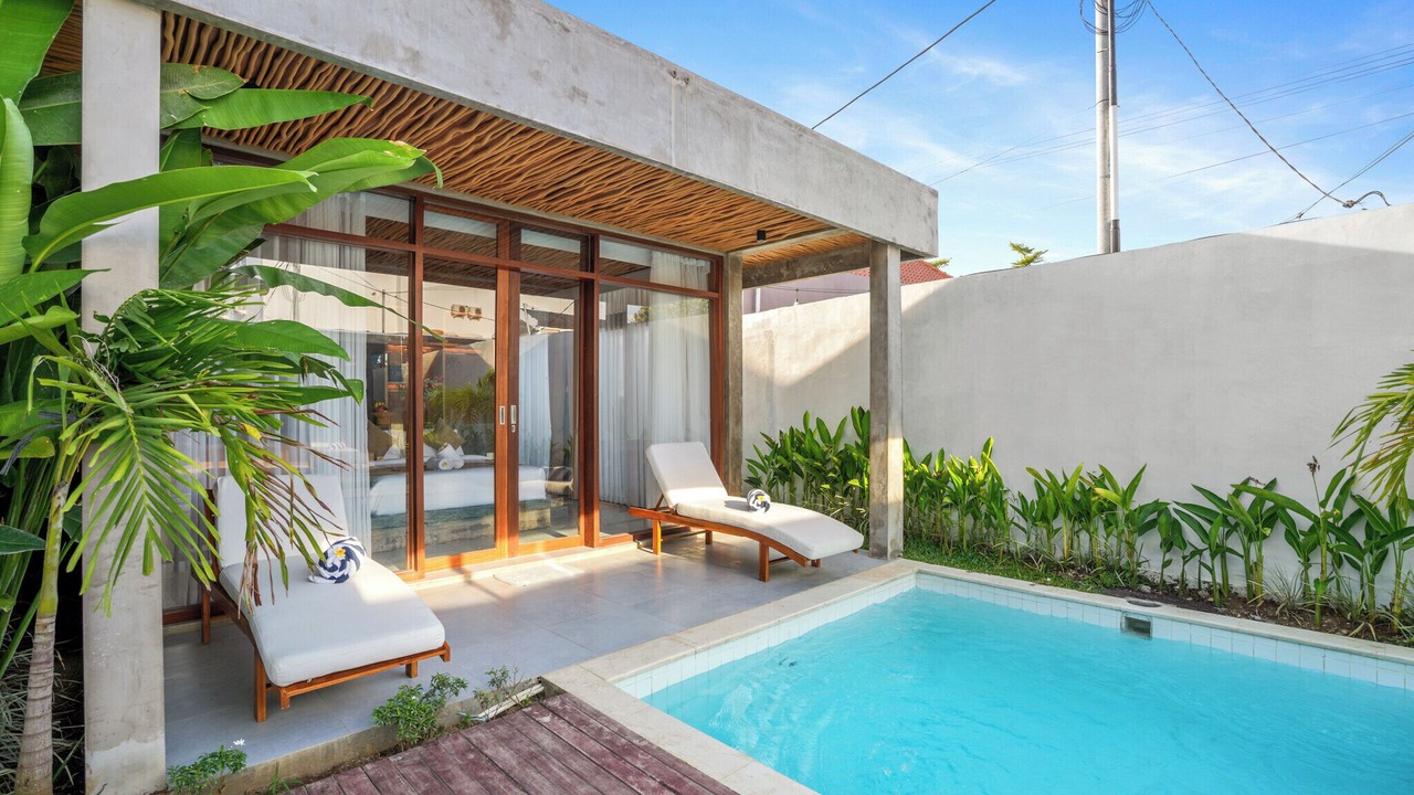 Photo of Outdoor in Sunset Road