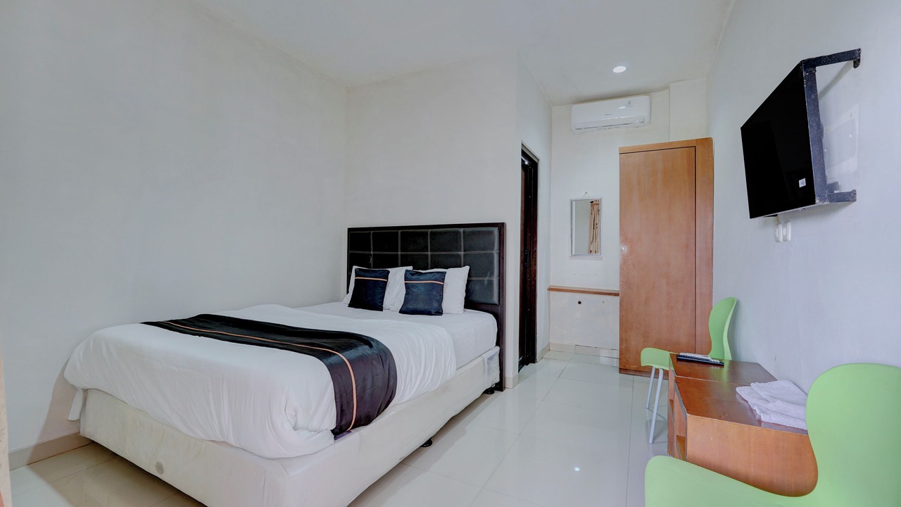 Photo of Bedroom in Megamendung
