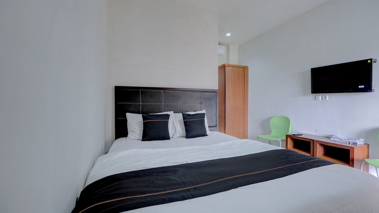 Photo of Bedroom in Megamendung