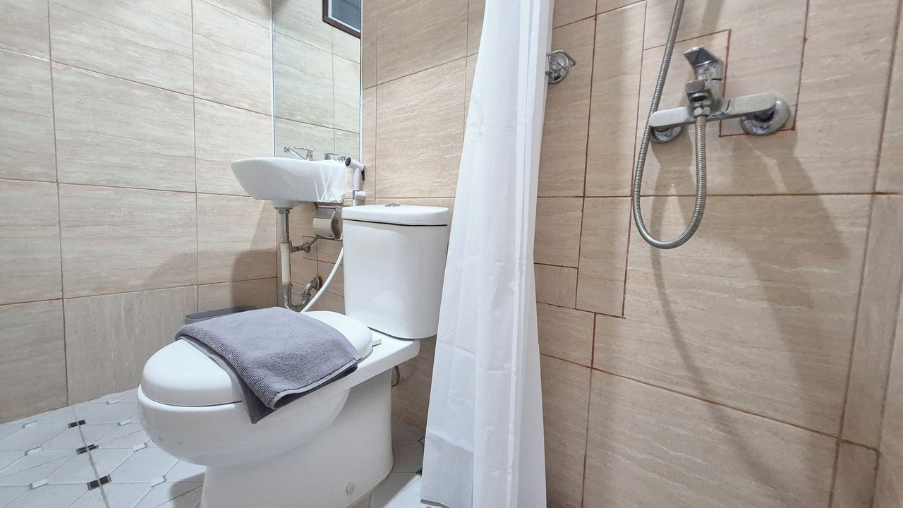 Photo of Bathroom in Kebayoran Lama