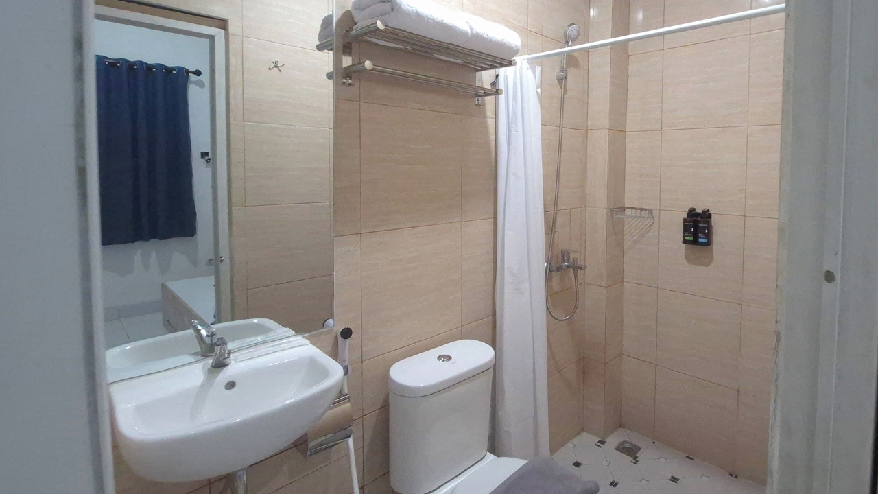 Photo of Bathroom in Kebayoran Lama
