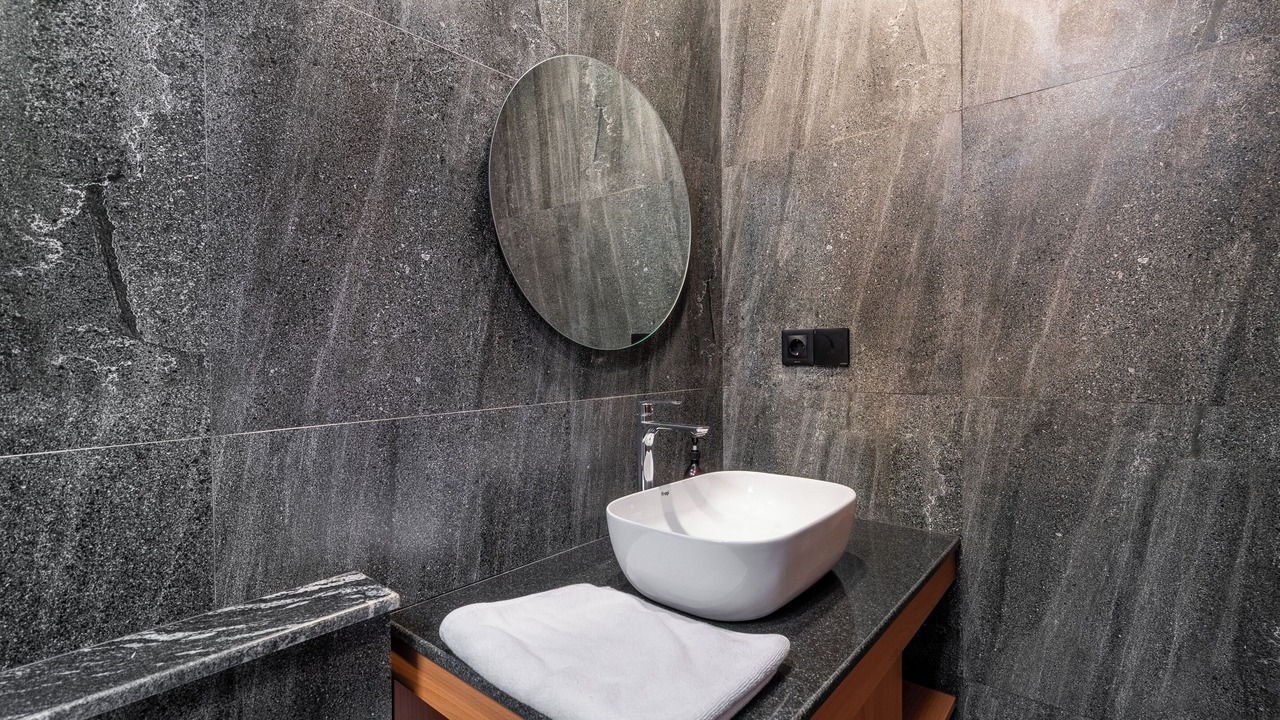 Photo of Bathroom in Padangsambian Klod