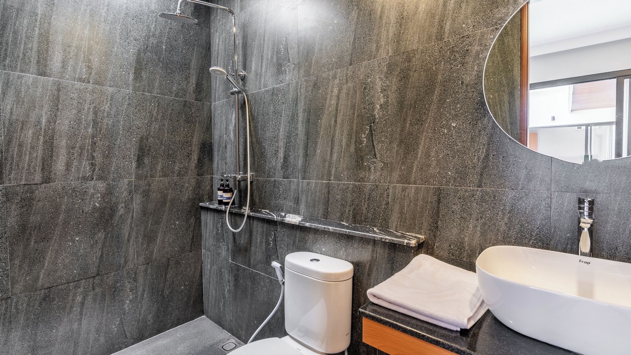 Photo of Bathroom in Padangsambian Klod